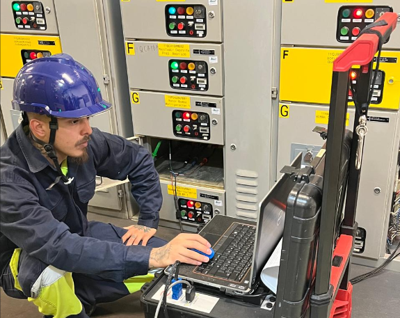 Pruebas dinámicas en motor eléctrico